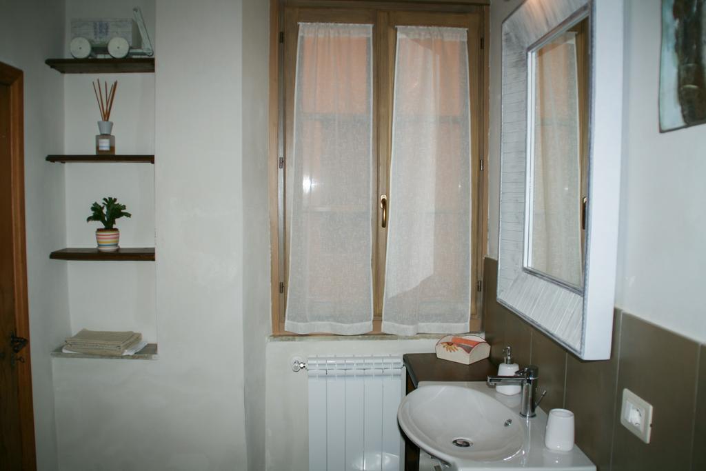 Apartamento Residenza Fra Le Torri Arezzo Habitación foto